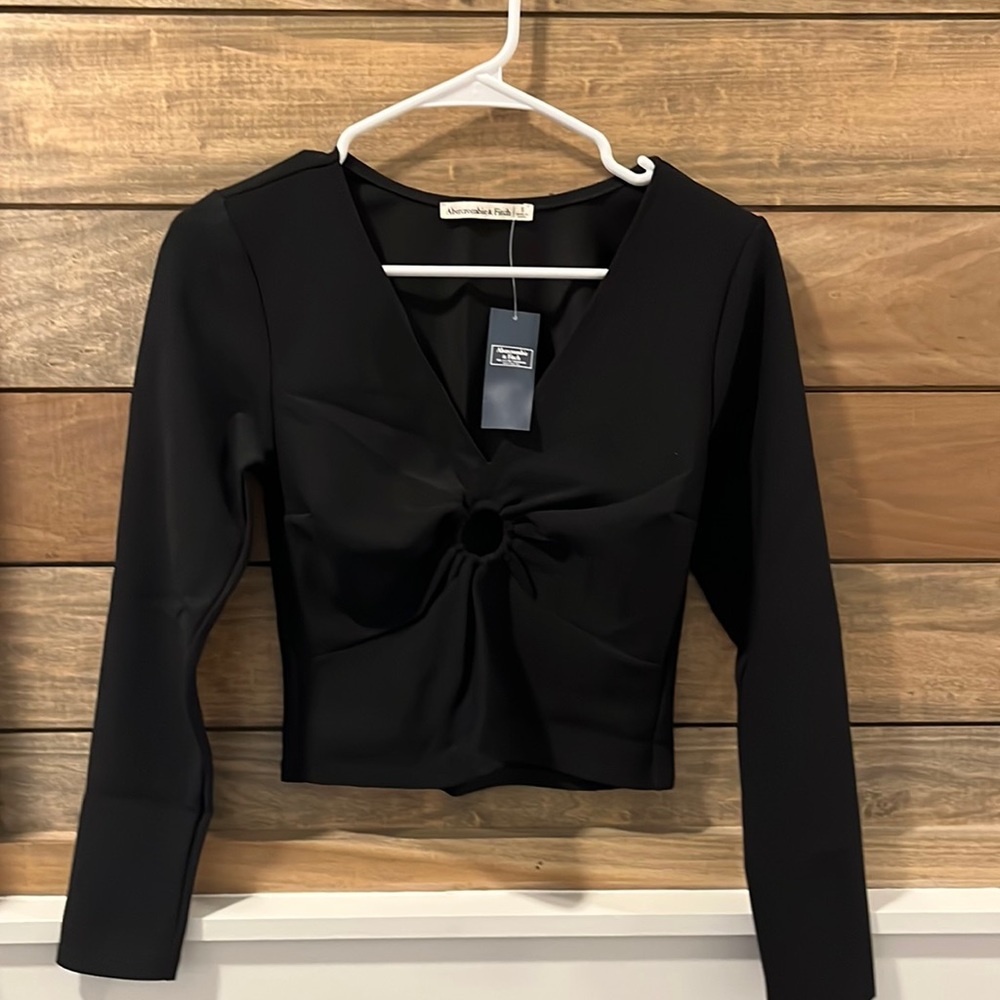Long-Sleeve O-Ring Top, Size S